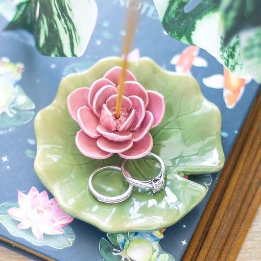 Lily Pad Trinket Dish and Incense Stick Holder - Willow Shack Collective