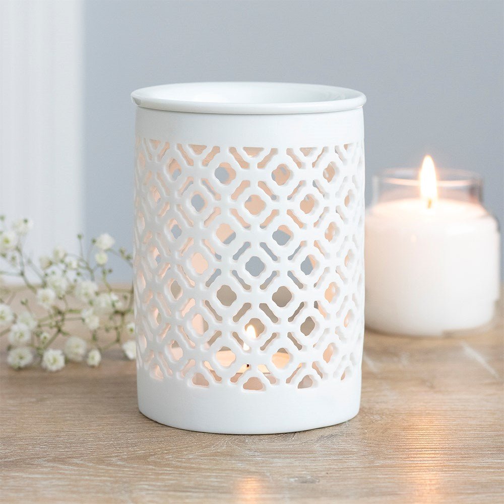 White Matte Lattice Cut Oil Burner - Willow Shack Collective